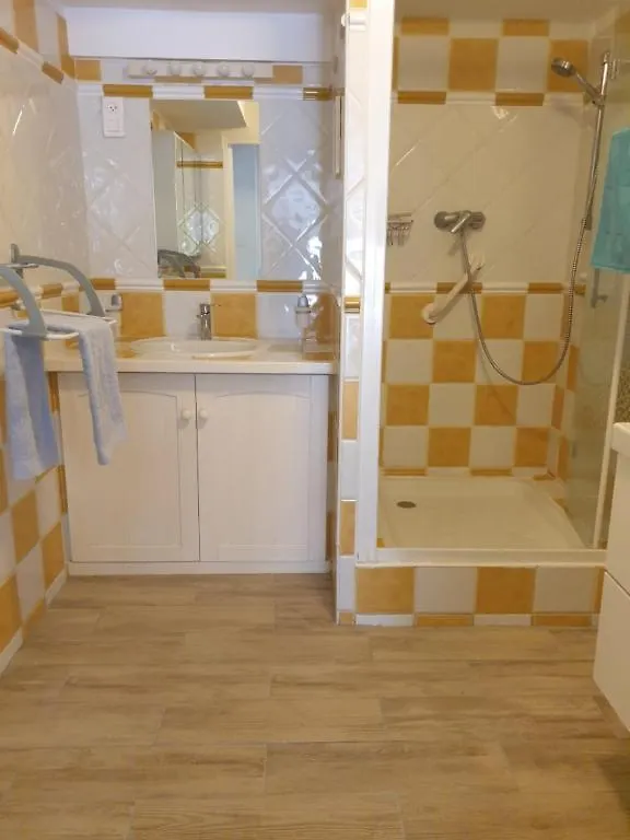 Etoile De Mer - Appt 3 Ch 2 Sdb A 150M D'Une Plage De Sable Fin Hyper Equipe & Wifi Saint-Mandrier-sur-Mer