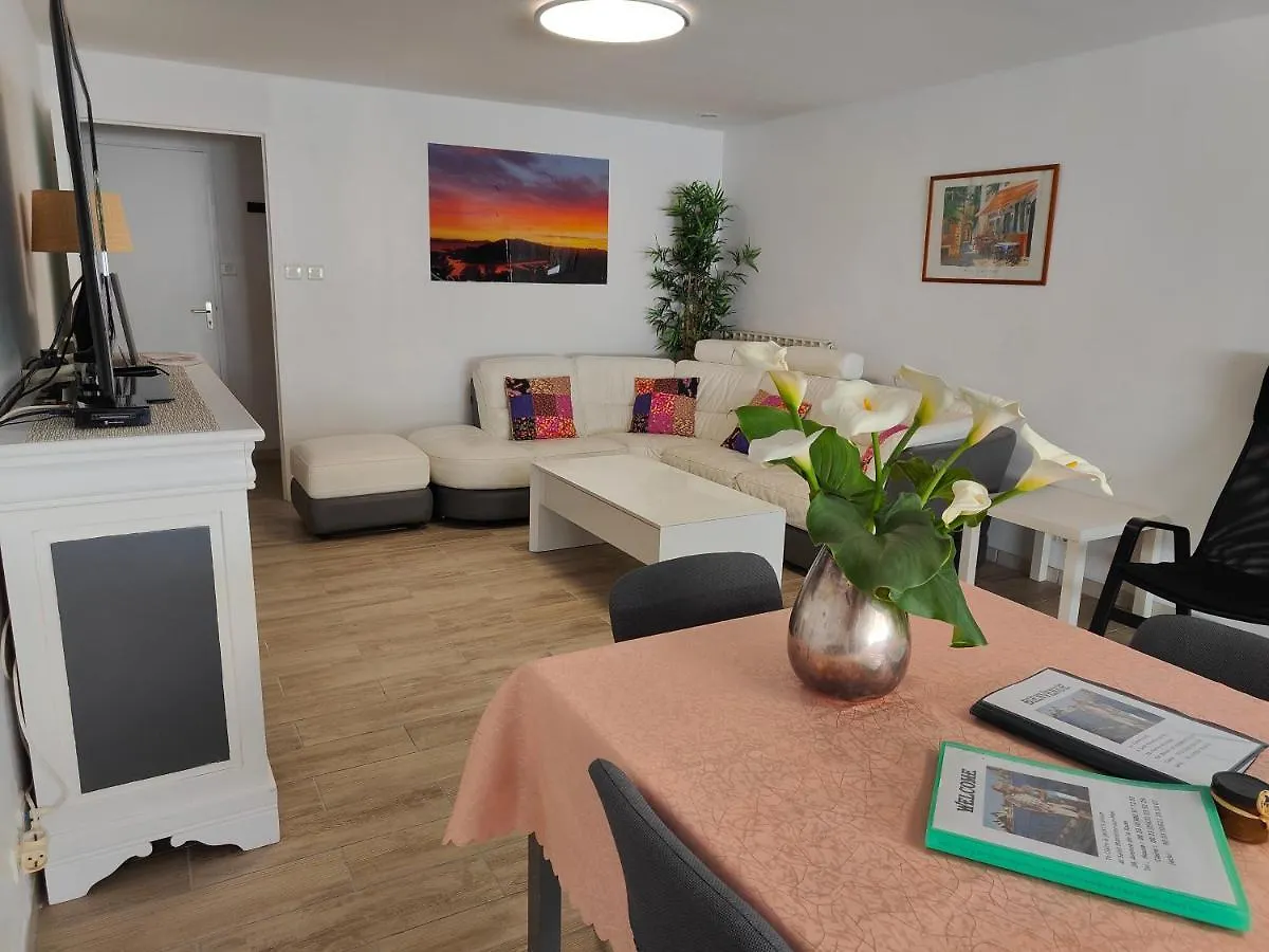 Etoile De Mer - Appt 3 Ch 2 Sdb A 150M D'Une Plage De Sable Fin Hyper Equipe & Wifi Saint-Mandrier-sur-Mer France